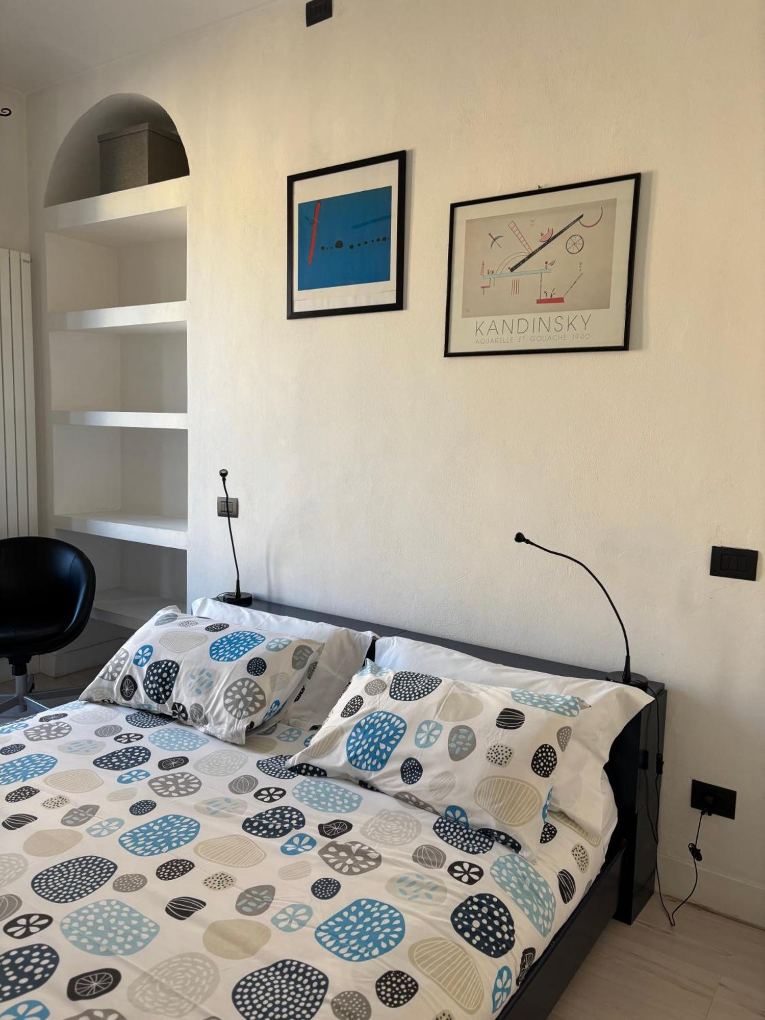 Un Piano Sotto Arturo Apartment Turin Bagian luar foto