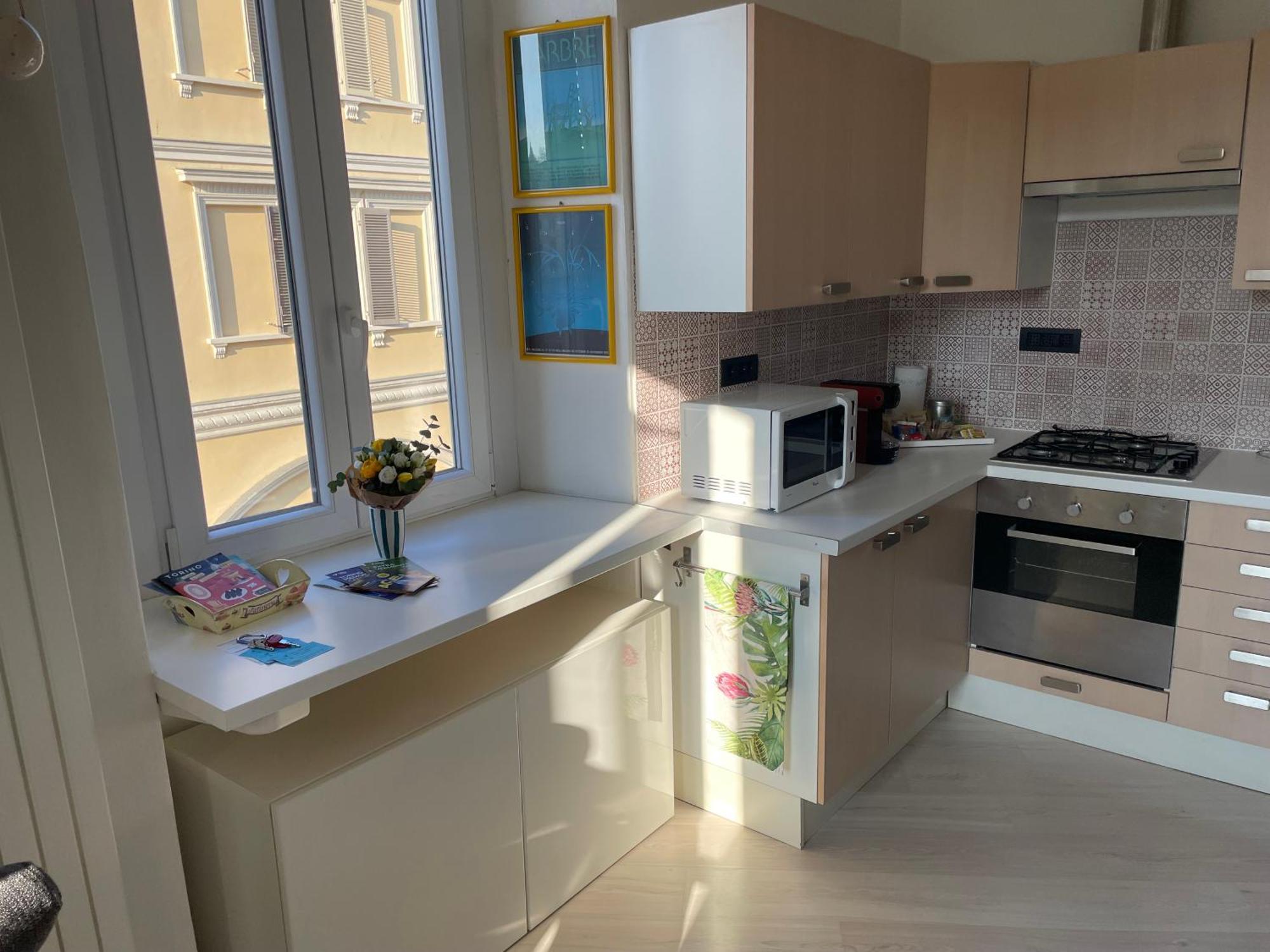 Un Piano Sotto Arturo Apartment Turin Bagian luar foto