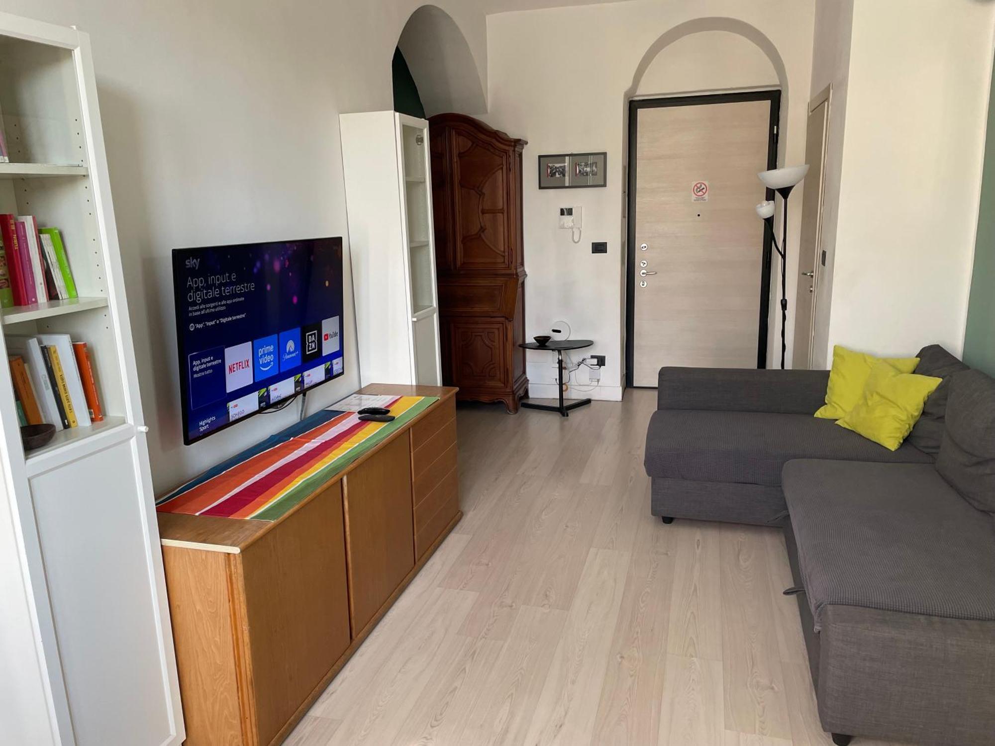 Un Piano Sotto Arturo Apartment Turin Bagian luar foto